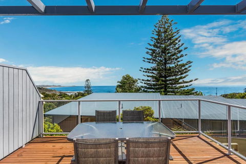Angourie Blue Unit 2 - Kingaroy Accommodation 0
