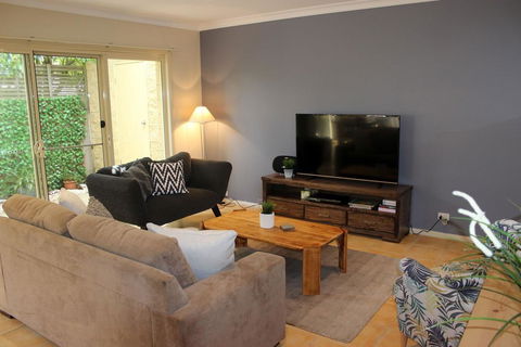 Annie's Place - Kingaroy Accommodation 3