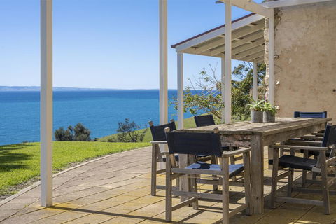 Antechamber Bay Retreats - Kingaroy Accommodation 1