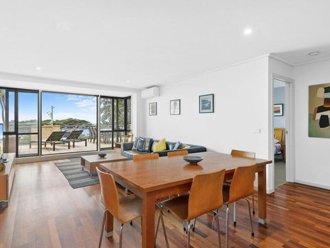 APARTMENT 10 PACIFIC APARTMENTS - FREE WIFI! - Kingaroy Accommodation 1