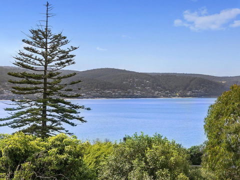APARTMENT 29 PACIFIC APARTMENTS - Grand Escape With Ocean Views - Kingaroy Accommodation 0