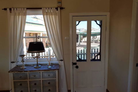 Appin Homestay Country Cabin - Kingaroy Accommodation 1