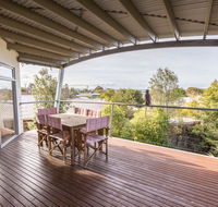 Aqua Vista - a stroll to Paynesville forshore - Kingaroy Accommodation