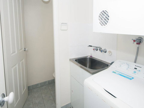 Aquarius Apartment 3 - Kingaroy Accommodation 1