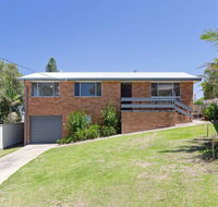 Argyle Cottage' 41 Argyle Avenue - great family home for holidays - Kingaroy Accommodation