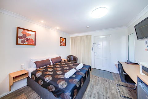 Ascot Lodge Motor Inn - Kingaroy Accommodation 3