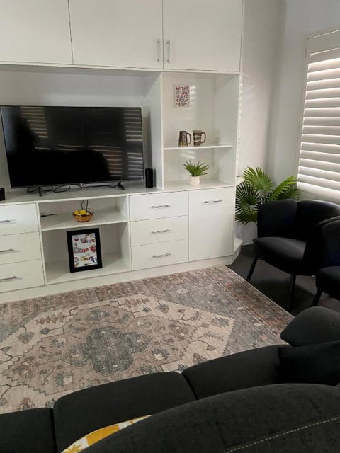 Maison De Samy Entire Swan River Bliss Australia - Kingaroy Accommodation 2