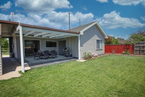 Mansi On Raymond - Kingaroy Accommodation 2