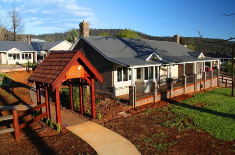 Marysville Garden Cottages - Kingaroy Accommodation 3
