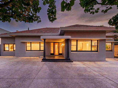Medindie Home - Close To Adelaide City - Kingaroy Accommodation 3