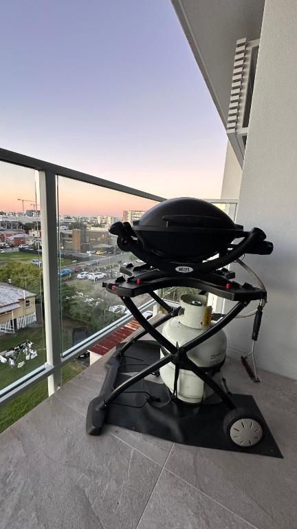 Modern 2-Bed 2-Bath - Walk To Hospital & Westfield - Kingaroy Accommodation 1