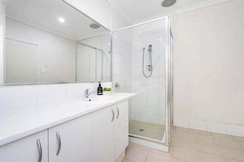 Modern Midland Retreat 2br 1 Bth - Kingaroy Accommodation 2