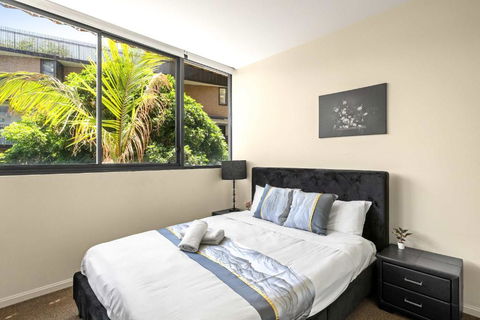 Modern Apt - Free Parking - Convenient Location - Kingaroy Accommodation 0