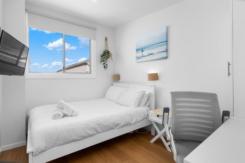 Modern Character Filled Cottage - Kingaroy Accommodation 3