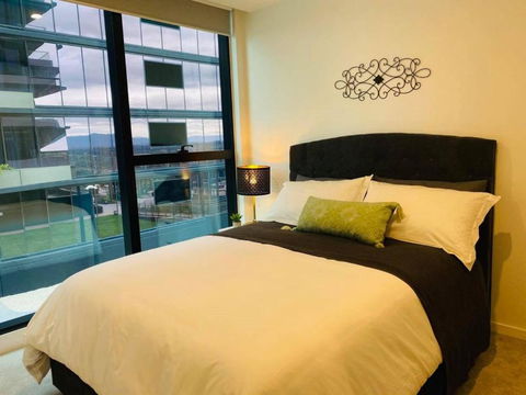 Moody Moon Apartment @ Sky Garden - Glen Waverley - Kingaroy Accommodation 1