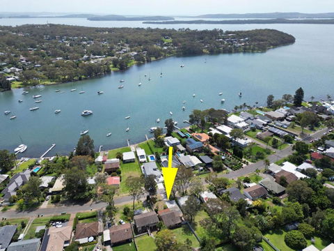 NEW PropertyBreezy Bayside Haven At Brightwaters - Kingaroy Accommodation 0