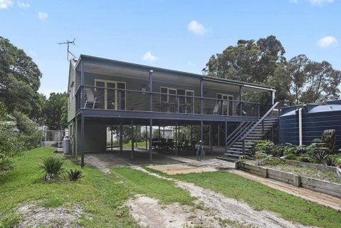 Moreton Island Retreat - Kingaroy Accommodation 0