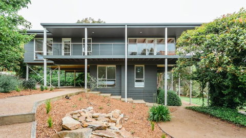 Nantucket - Kingaroy Accommodation 0