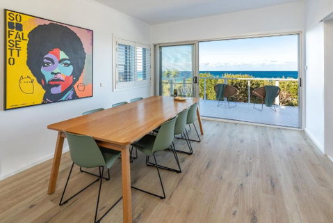 Nautilus At Blueys . Beachfront - Kingaroy Accommodation 3