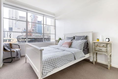 NEW! A Comfy & Stylish Apt Next To Darling Harbour - Kingaroy Accommodation 0