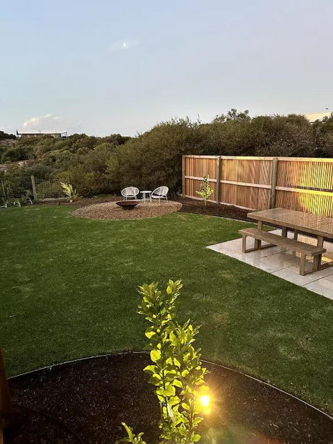 NEW Magpie Sands - 3 Bedroom Home - Downstairs Only, 1 Min Walk To Aldinga Beach - Kingaroy Accommodation 0