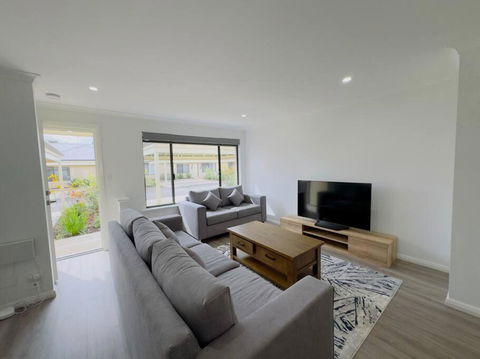 New Unit On Oswald - Kingaroy Accommodation 0