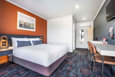 Nightcap At Horse & Jockey Hotel Warwick - Kingaroy Accommodation 3