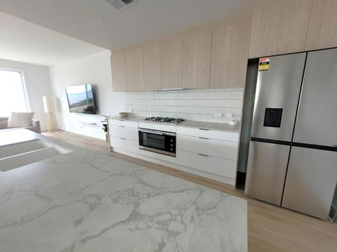 North Beach Hamptons - Kingaroy Accommodation 2