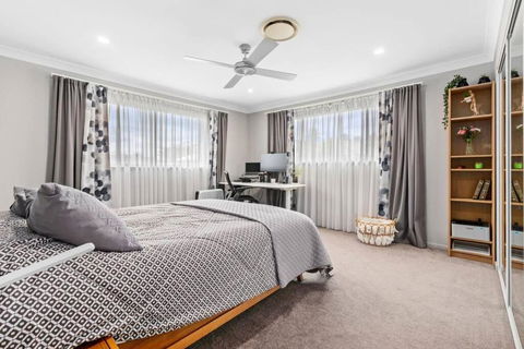 Northlakes Family Stay & Pool - Kingaroy Accommodation 1
