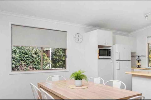 NORTH BYRON BEACH HOUSE Surf Sun Sand - Kingaroy Accommodation 2