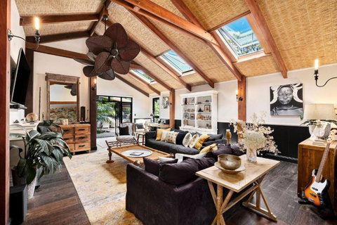 Oasis By Beach Stays - Kingaroy Accommodation 0