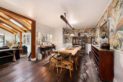 Oasis By Beach Stays - Kingaroy Accommodation 3