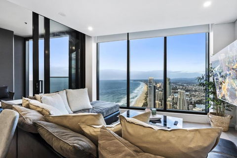 OCEAN Views In Beachside 2-Bedroom Unit - Q Stay - Kingaroy Accommodation 0