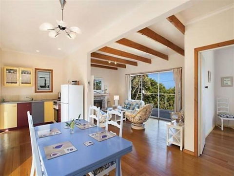 Otway Blue - Kingaroy Accommodation 0