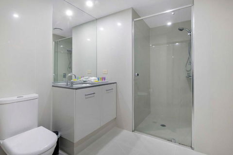 OCEAN VIEW APARTMENTS - Circle On Cavill - Self Contained & Privately Managed - Kingaroy Accommodation 3