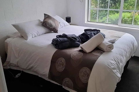 Orchard 2 Bedroom Apartment In Devonport - Kingaroy Accommodation 3