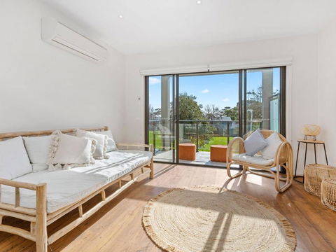 Osprey Mornington - Kingaroy Accommodation 1