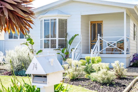 Our Little White House -74 Padman Crescent, Middleton - Kingaroy Accommodation 1