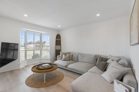 Our Little White House -74 Padman Crescent, Middleton - Kingaroy Accommodation 3