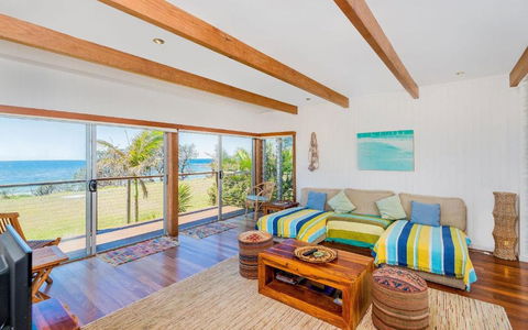 Pacifica House - Kingaroy Accommodation 0