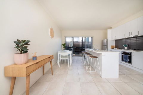 Page Seven By Property Mums - Kingaroy Accommodation 1