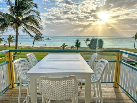Paradise Palms Tangalooma - Kingaroy Accommodation 0