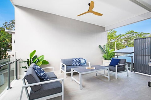 Park Avenue Terrace House Sleeps 9 - Kingaroy Accommodation 3