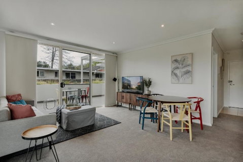 Peaceful 1-Bed Apartment Close To Lonsdale St - Kingaroy Accommodation 0