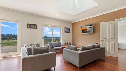 Peninsula At Metung - Access By Boat Only - Kingaroy Accommodation 3