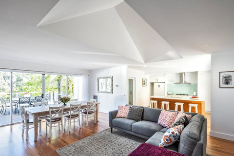 Perfect Location For Yarra Valley Dandenong Ranges - Kingaroy Accommodation 2