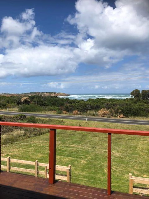 Peterborough Beach House - Kingaroy Accommodation 3