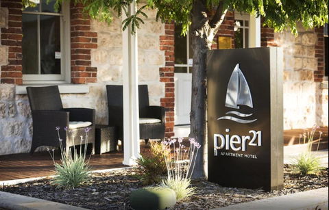 Pier 21 Riverside Apartment Hotel - Kingaroy Accommodation 1