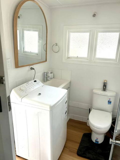 Pine Cottage - Kingaroy Accommodation 2
