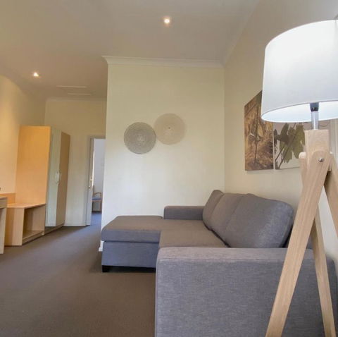 Pokolbin Village Estate - Kingaroy Accommodation 2